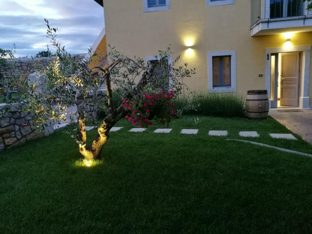 Agriturismo Ostrouska Sgonico Ngoại thất bức ảnh